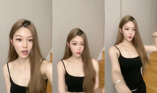 wwwwkk03 TikTok Live — Aug 22, 2026, 8:44 AM