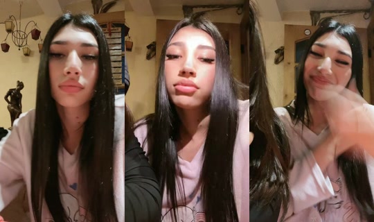 youdollbratz TikTok Live — Aug 21, 2026, 2:32 AM