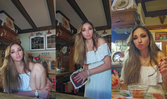 yuecel.elisabeth TikTok Live — Aug 10, 2026, 10:21 AM