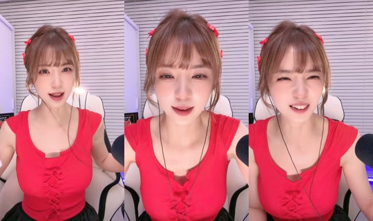 z.sarang.z TikTok Live — Jul 13, 2026, 12:05 PM