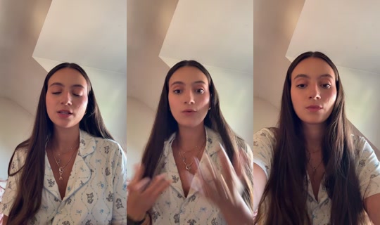zoegrt_ TikTok Live — Aug 23, 2026, 4:14 PM