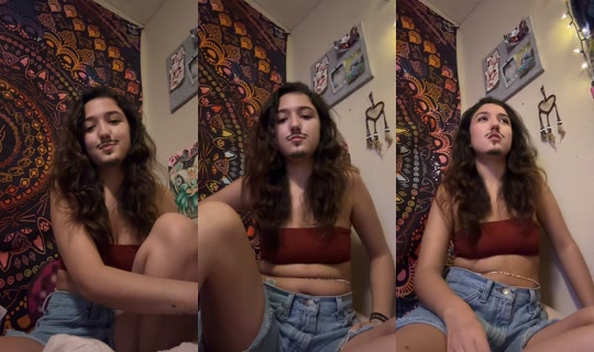 zolodoloo TikTok Live — Aug 10, 2026, 6:39 AM
