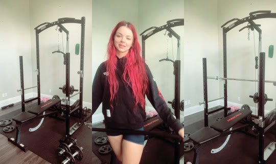 zombmxm TikTok Live — Aug 1, 2026, 12:59 PM