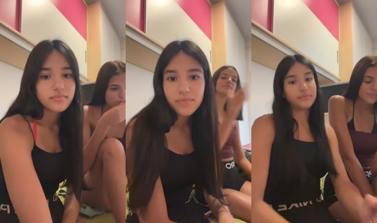 zooesiita__ TikTok Live — Aug 11, 2026, 7:08 AM